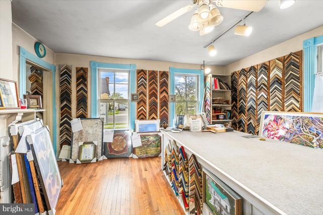 8387 W MAIN STREET, Marshall, VA 20115