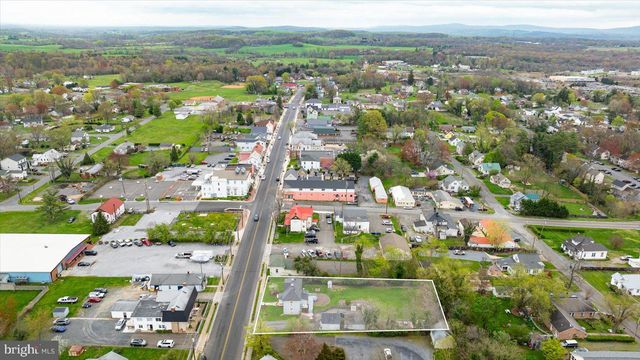 8387 W MAIN STREET, Marshall, VA 20115