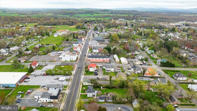 8387 W MAIN STREET, Marshall, VA 20115