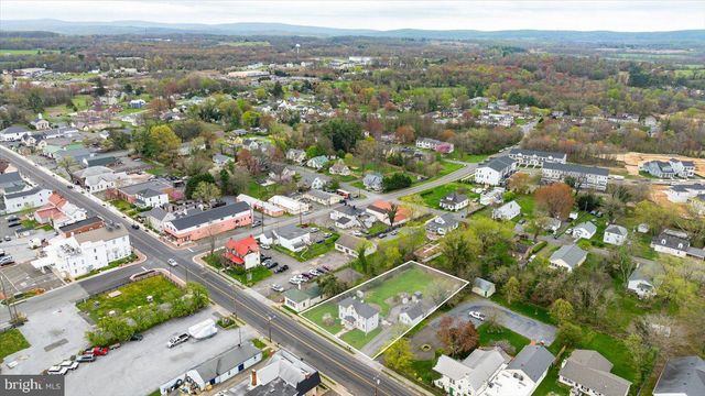 8387 W MAIN STREET, Marshall, VA 20115