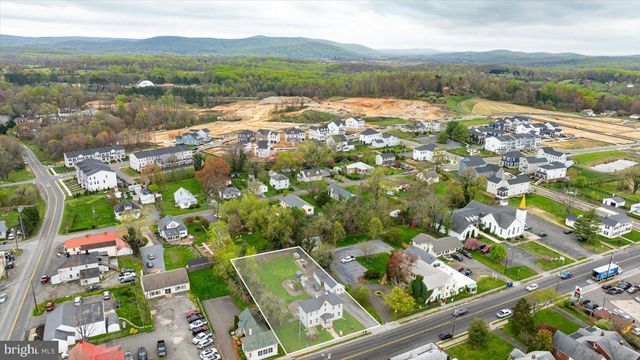 8387 W MAIN STREET, Marshall, VA 20115