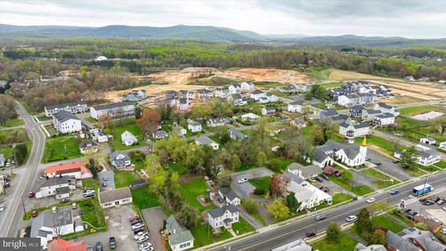 8387 W MAIN STREET, Marshall, VA 20115