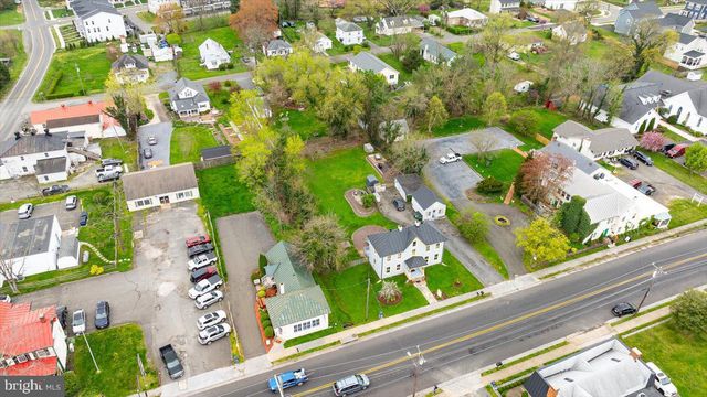 8387 W MAIN STREET, Marshall, VA 20115