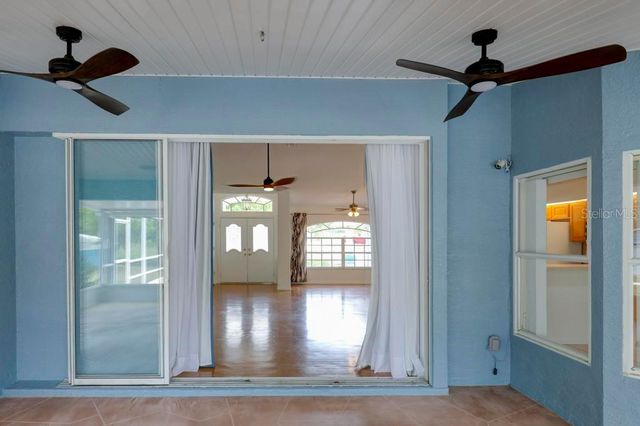 6349 W DUNKLIN STREET, Dunnellon, FL 34433