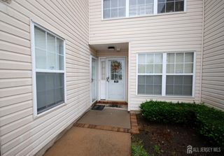 1101 Stony Brook Way, North Brunswick, NJ 08902