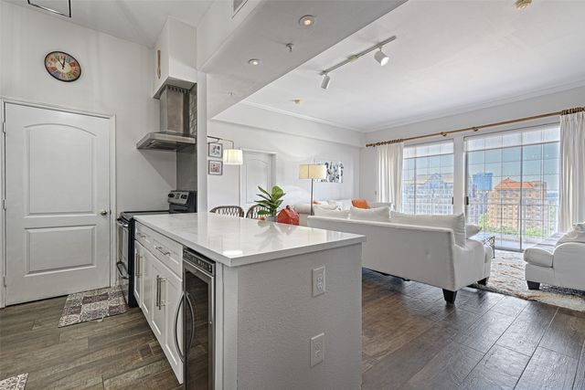 3225 Turtle Creek Boulevard 1408, Dallas, TX 75219