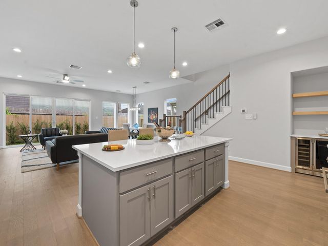 7208 Shadyvilla Lane, Houston, TX 77055