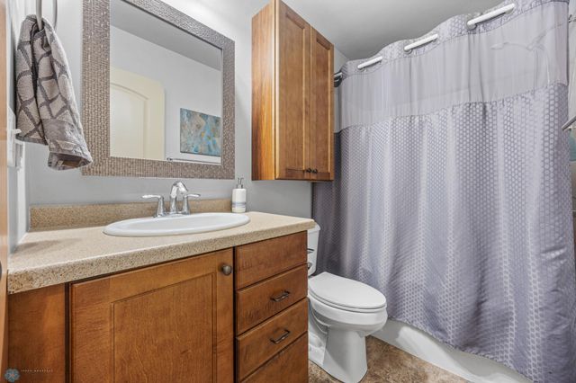 6204 18th Street S, Fargo, ND 58104