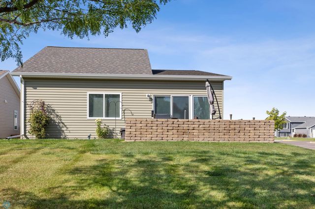 6204 18th Street S, Fargo, ND 58104