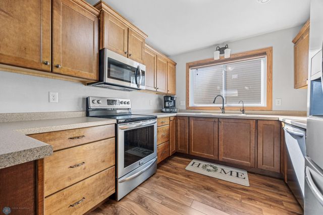 6204 18th Street S, Fargo, ND 58104