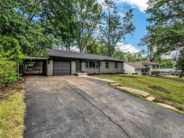 3921 S Delaware Avenue, Independence, MO 64055