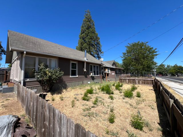 1500 Prune Street, Medford, OR 97501