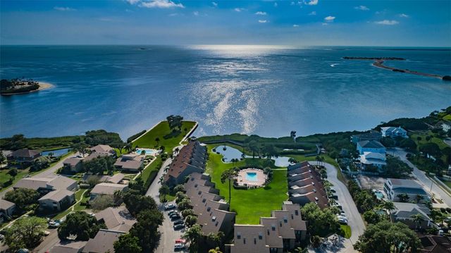 322 WINDRUSH LOOP 22, Tarpon Springs, FL 34689