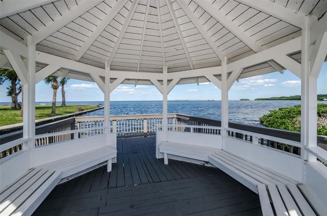 322 WINDRUSH LOOP 22, Tarpon Springs, FL 34689