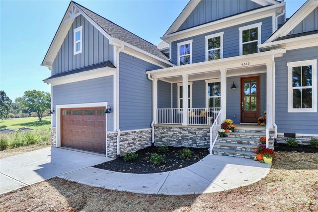 4265 Candlewood Drive, Sherrills Ford, NC 28673