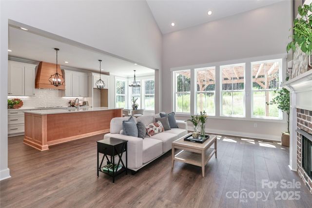 4265 Candlewood Drive, Sherrills Ford, NC 28673