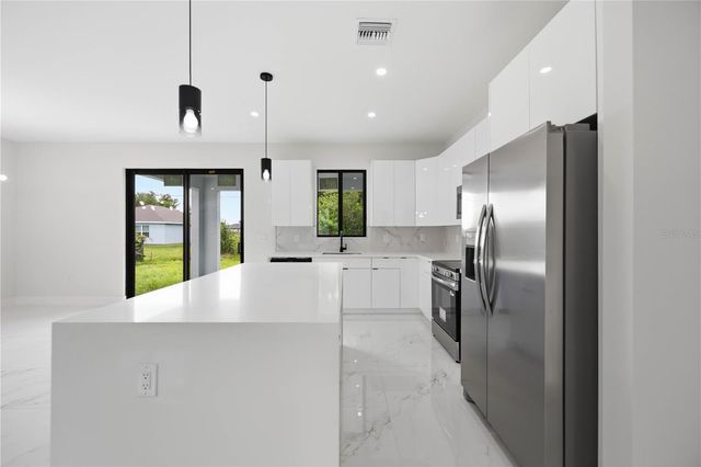 18348 TROON AVENUE, Port Charlotte, FL 33948