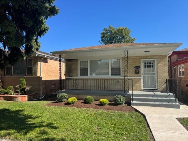 10115 S Indiana Avenue, Chicago, IL 60628