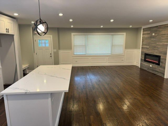 10115 S Indiana Avenue, Chicago, IL 60628