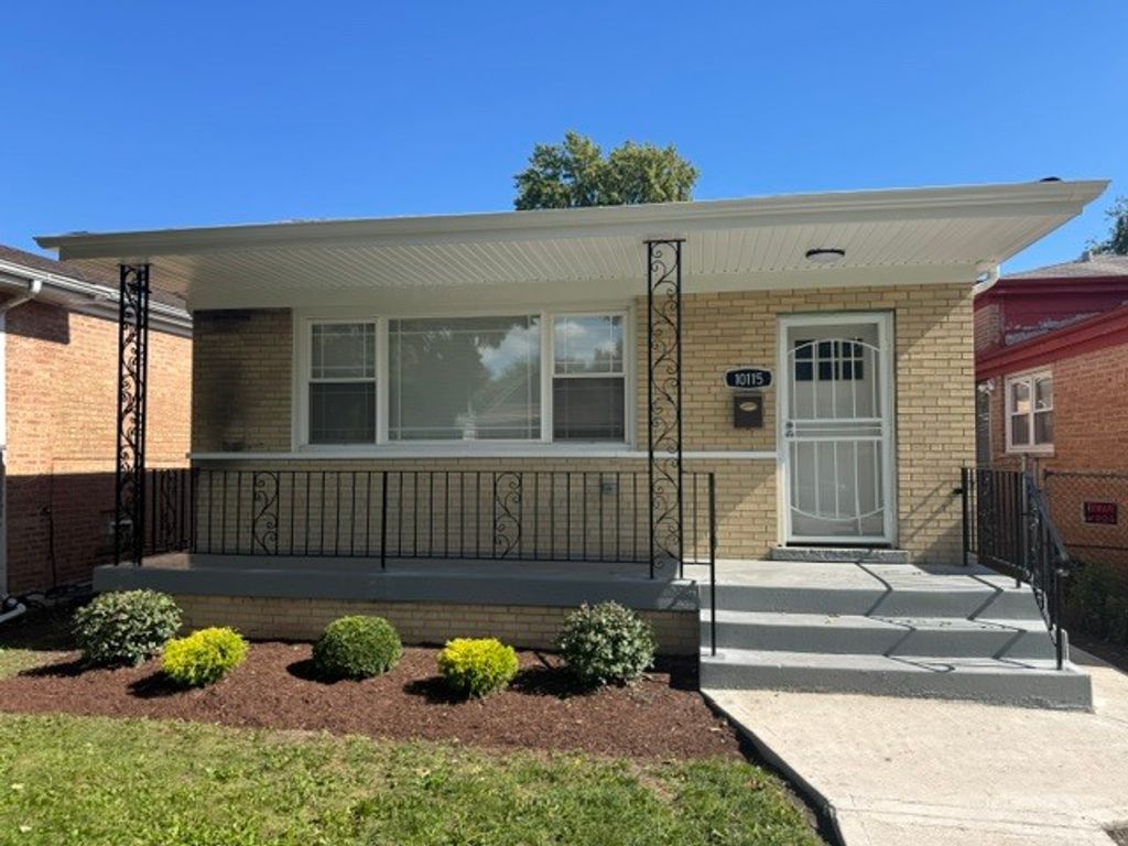10115 S Indiana Avenue, Chicago, IL 60628