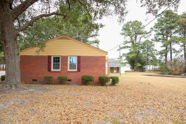 113 S Maple Ave., Andrews, SC 29510