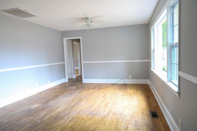 113 S Maple Ave., Andrews, SC 29510