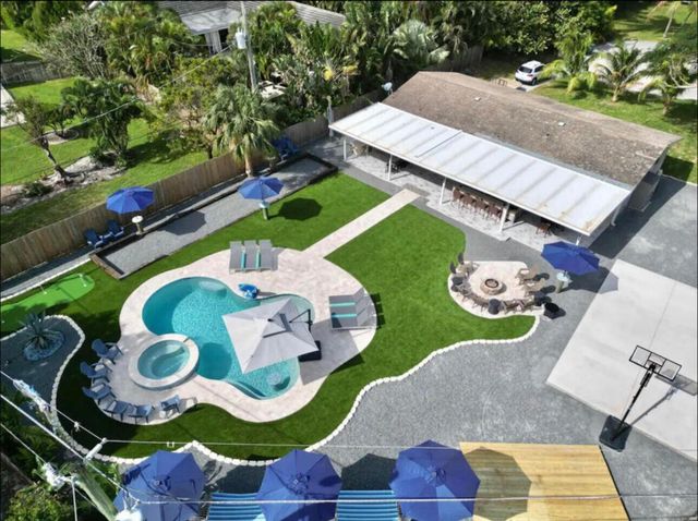 270 NW 36TH Street, Boca Raton, FL 33431