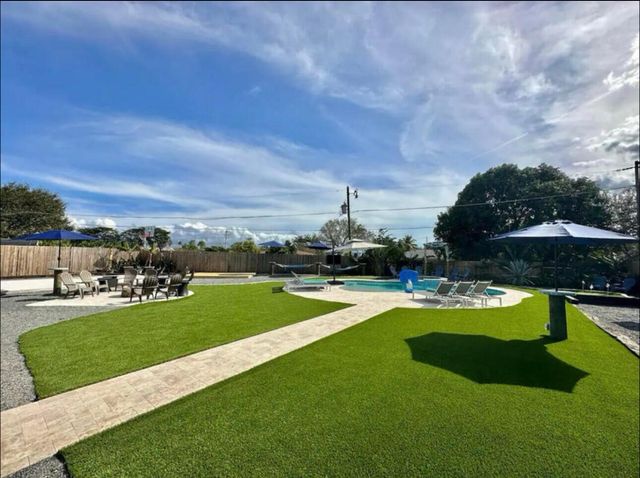 270 NW 36TH Street, Boca Raton, FL 33431