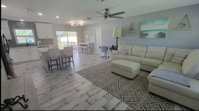 270 NW 36TH Street, Boca Raton, FL 33431