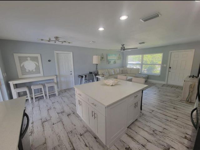 270 NW 36TH Street, Boca Raton, FL 33431