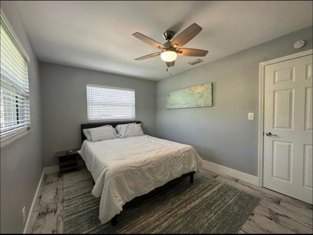 270 NW 36TH Street, Boca Raton, FL 33431