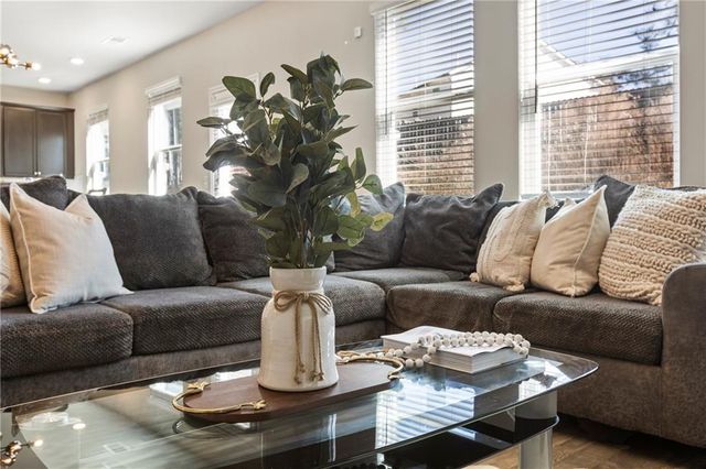 315 Coverview Court, Jonesboro, GA 30238