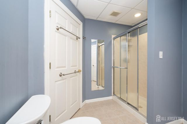 9 Redwood Court, Monroe, NJ 08831