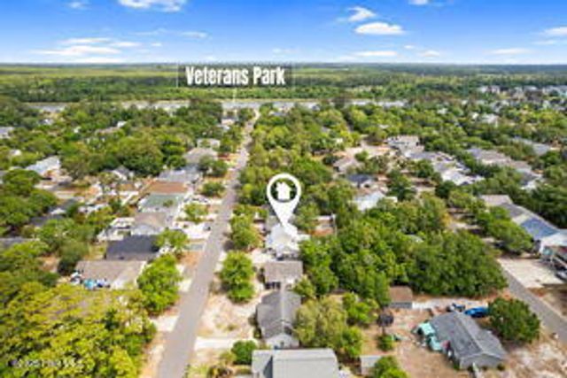 124 NE 15th Street, Oak Island, NC 28465