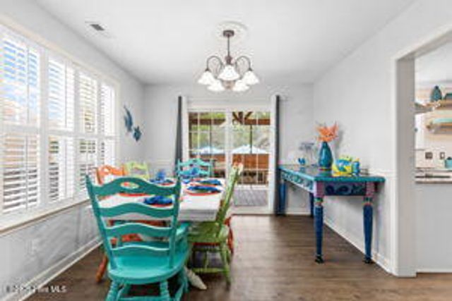 124 NE 15th Street, Oak Island, NC 28465