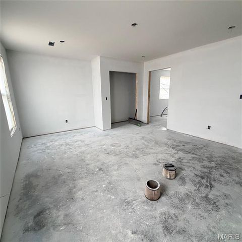 13244 Half Drive, Dixon, MO 65459