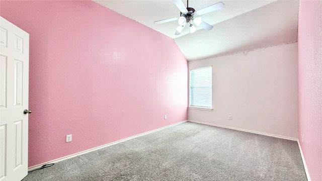 1648 Northview Drive, Grand Prairie, TX 75051