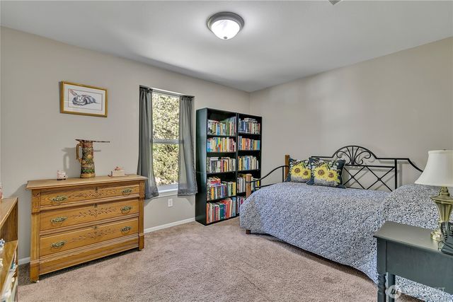 10 E Lynda Lane W, Shelton, WA 98584