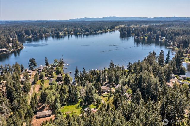 10 E Lynda Lane W, Shelton, WA 98584