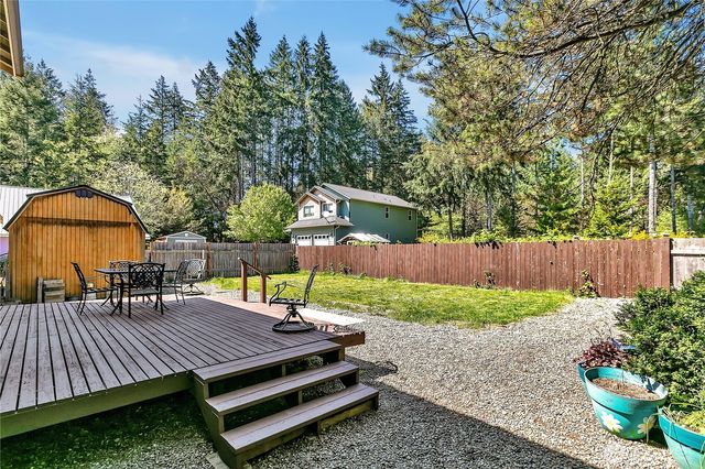 10 E Lynda Lane W, Shelton, WA 98584