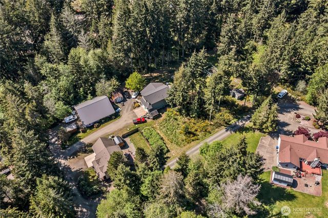 10 E Lynda Lane W, Shelton, WA 98584