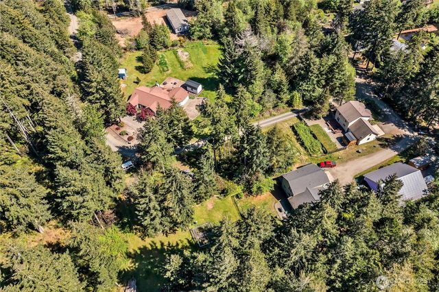 10 E Lynda Lane W, Shelton, WA 98584