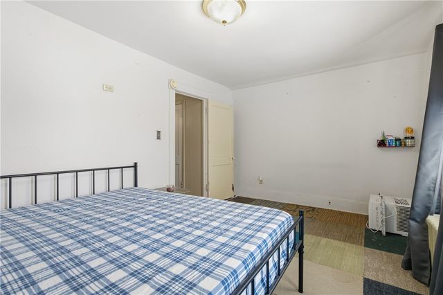 526 Dippold Ave, Baden, PA 15005