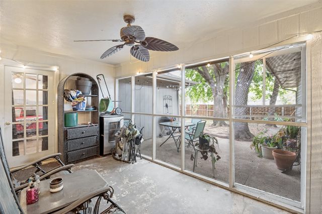 1006 Ridgeview, Carrollton, TX 75007