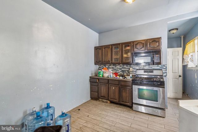 3937 N 7TH ST, Philadelphia, PA 19140