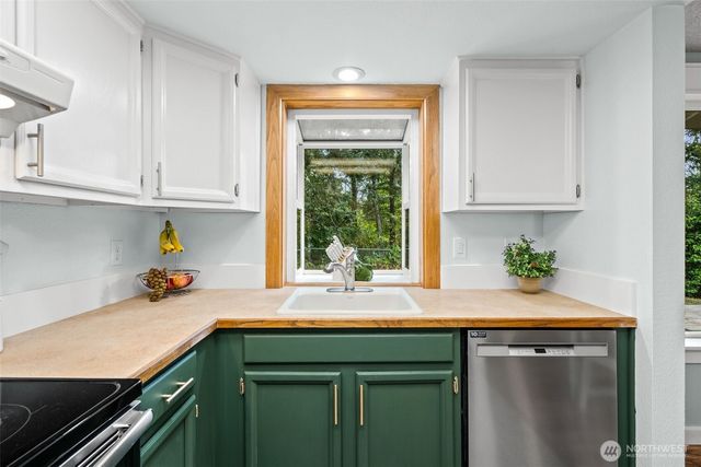 3965 Celeste Court SE, Port Orchard, WA 98366