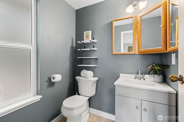 3965 Celeste Court SE, Port Orchard, WA 98366