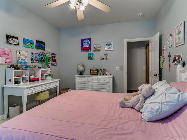 10712 Sundance Drive, Yukon, OK 73099