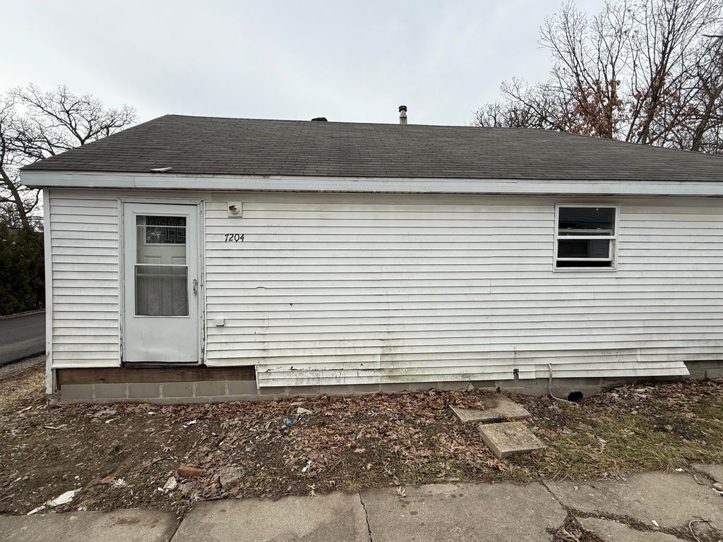 7204 W 129th Lane, Cedar Lake, IN 46303