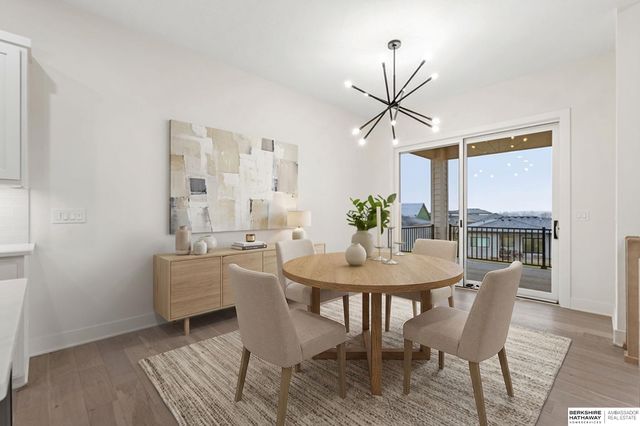 21109 Atwood Avenue, Elkhorn, NE 68022